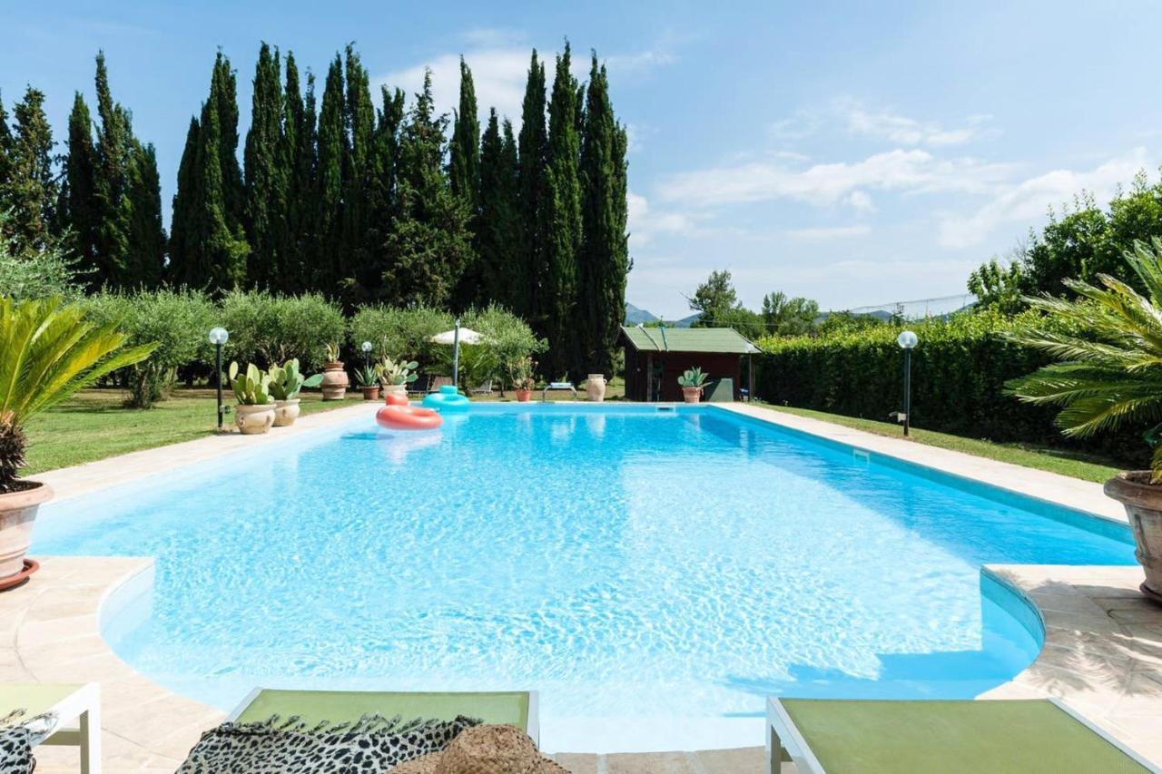 Villaer Charming In With Terrace And Shared Pool. *